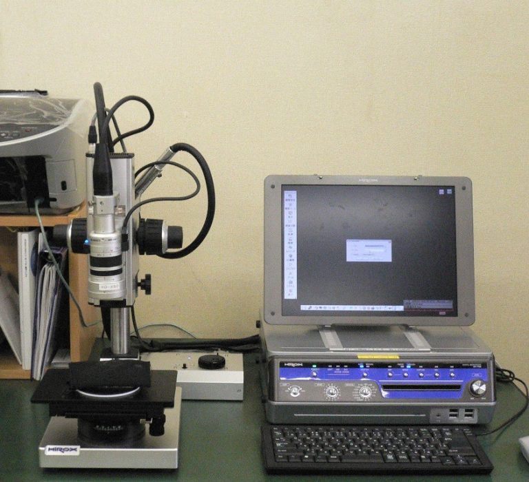 デジタル顕微鏡(211万画素)